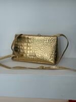 Emma gold clutch bag - Image 3