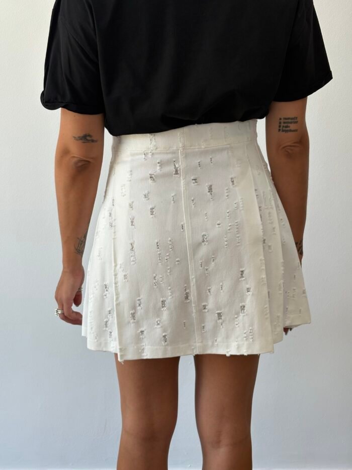 White prive jean skirt - Image 4