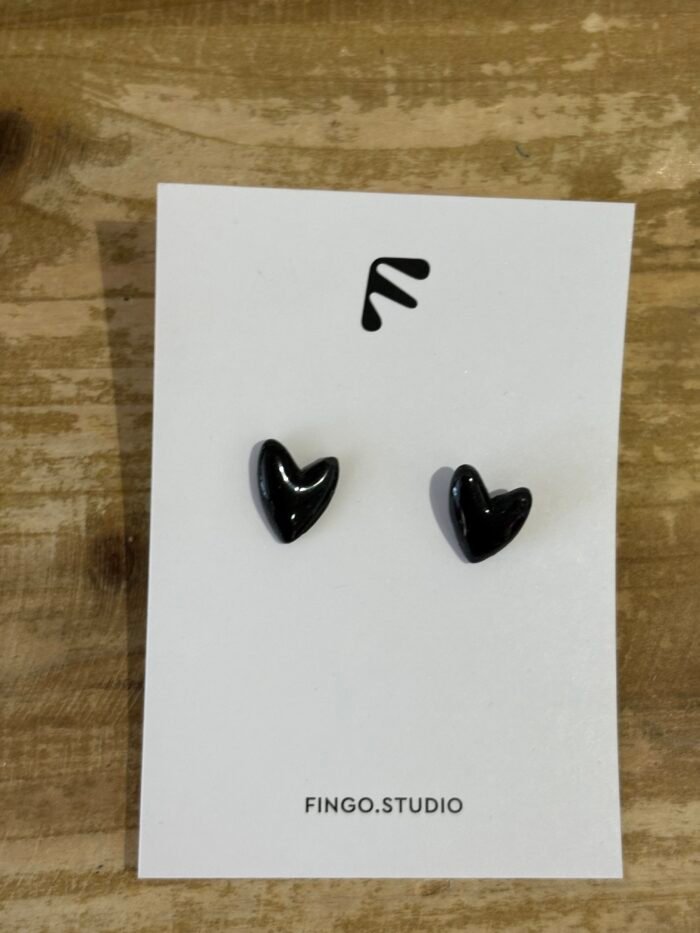 Black Mini heart earrings - Image 1
