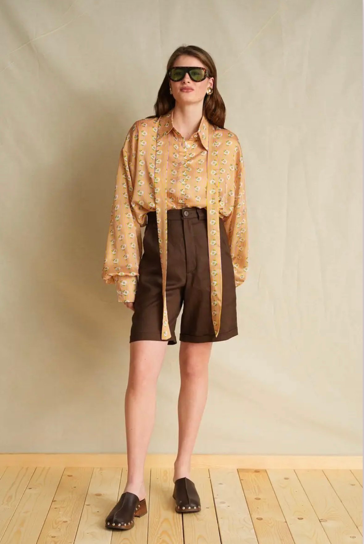 Screenshot Burly wood safari shorts - Image 2