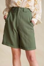 Shinning Green Safari Shorts - Image 3