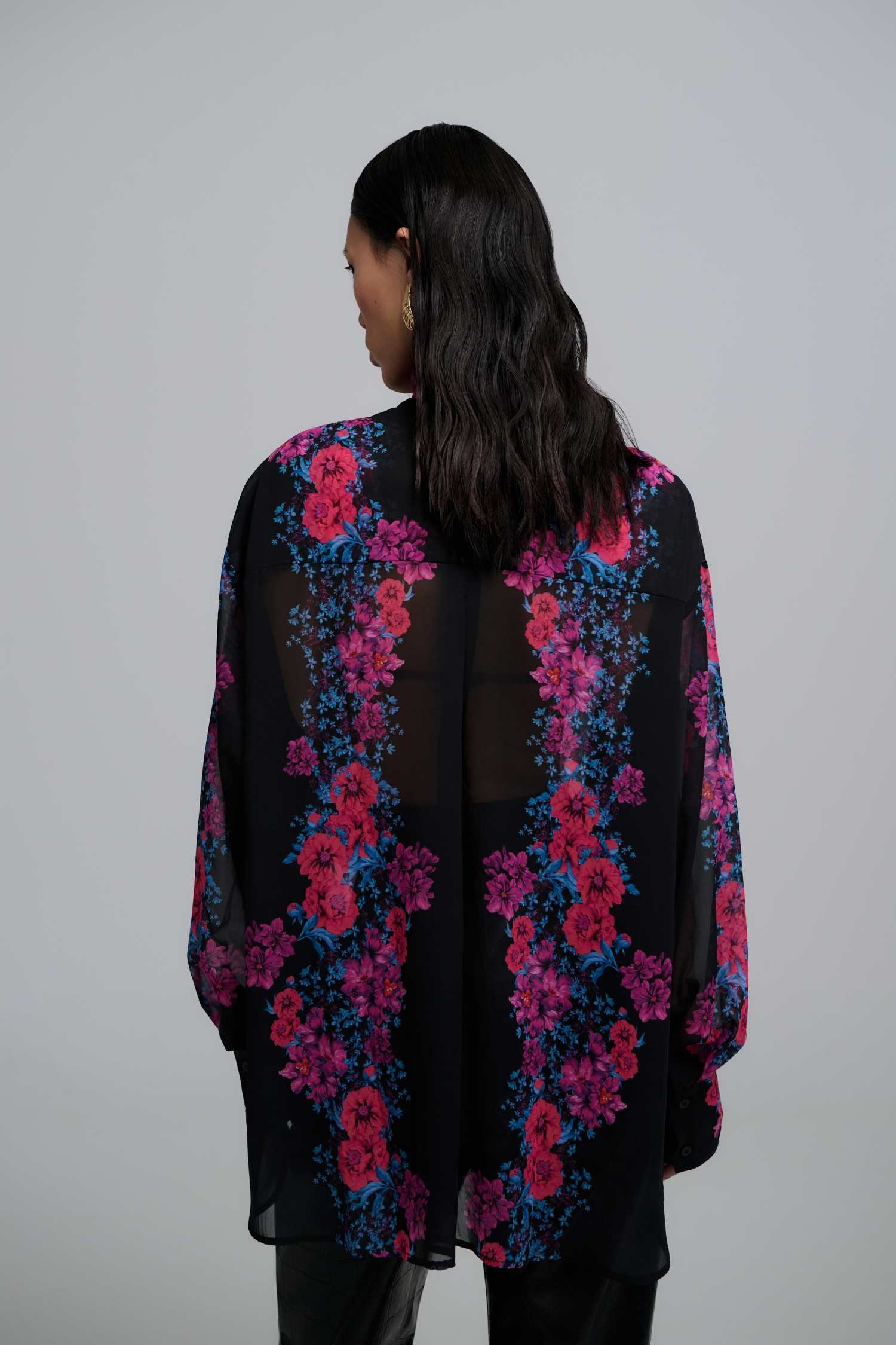 IMG_5774 Brea black oversized shirt - Image 2