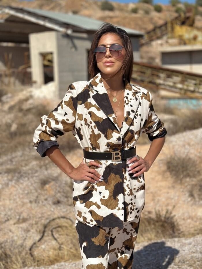 Cow blazer - Image 1