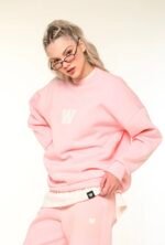 W pink hoodie