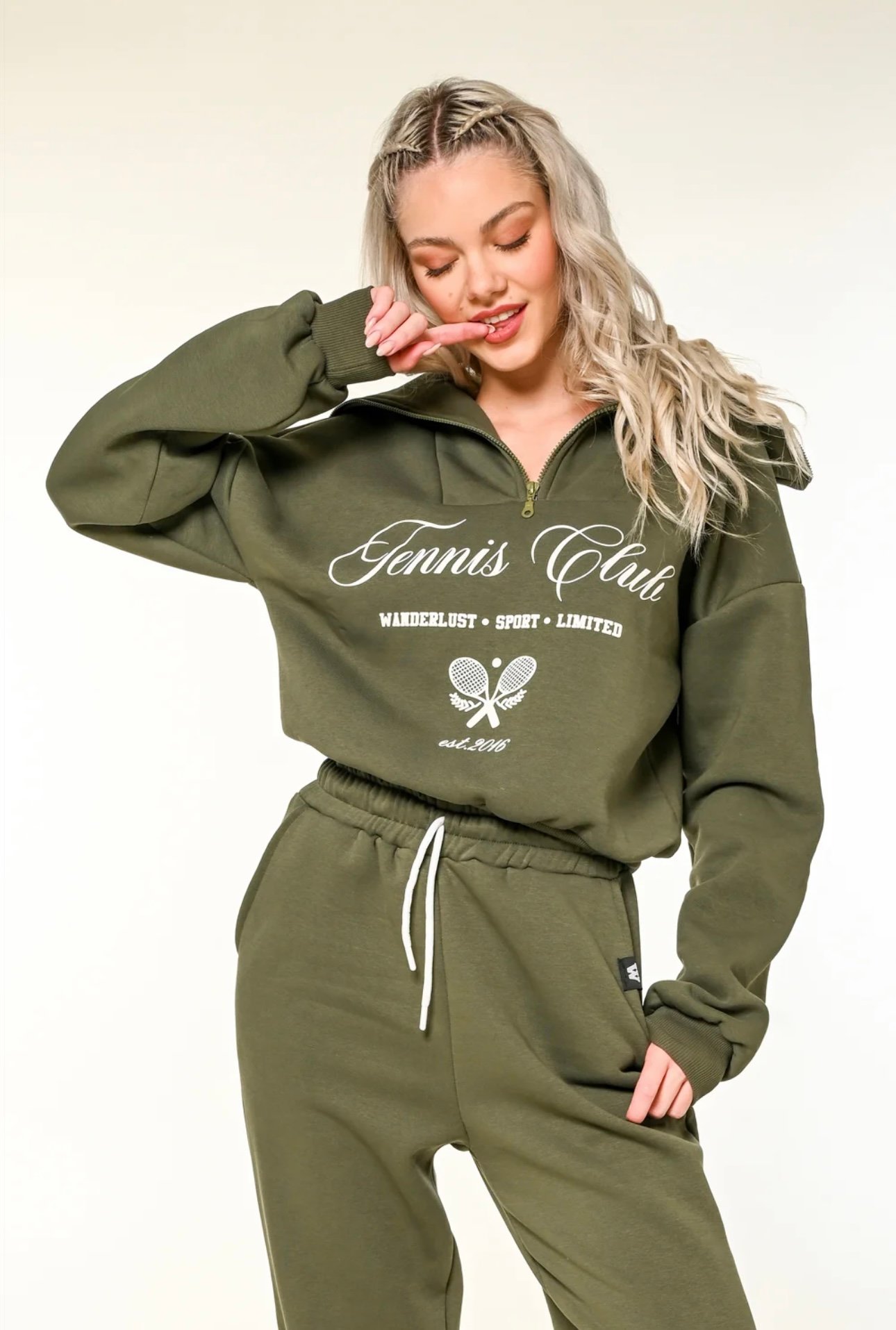 Screenshot Tennis khaki hoodie set - Image 2