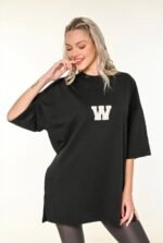 W black T-shirt
