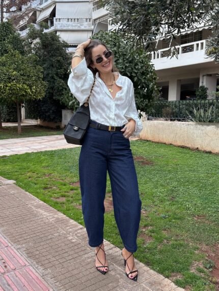 Dark blue barrel denim