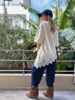 White Tshirt with lace - Image 2