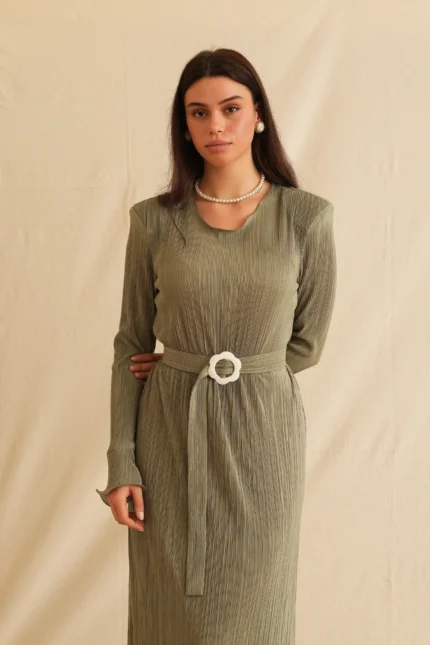 Georgina Trikogia Amore In Mint Maxi Dress: Ένα αέρινο mint maxi φόρεμα από Georgina Trikogia, ιδανικό για κάθε περίσταση. - View 2