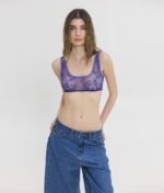 Sunsetgo Rosa Bralette Purple: Ένα πολυτελές μωβ σουτιέν bralette από τη Sunsetgo, ιδανικό για άνεση και στυλ. - View 3