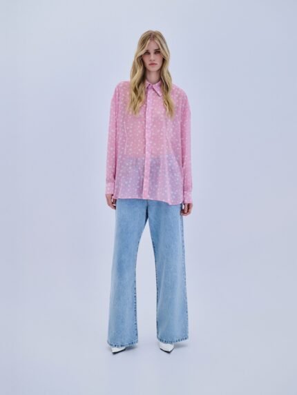 Combos Pink Shirt Hearts: Ροζ πουκάμισο με καρδιές, ιδανικό για στυλάτες εμφανίσεις, από τη συλλογή Combos.