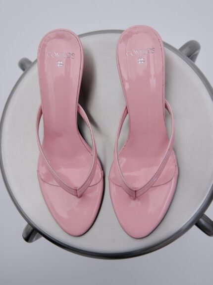 Combos | Mules Patent Baby Pink, κομψά mules σε παστέλ ροζ χρώμα, ιδανικά για κάθε εμφάνιση. Από το Felicia Concept στα Χανιά. - View 2
