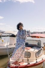 Γυναικείο πουκάμισο Mersevi Cherry Crash, ιδανικό για κομψές εμφανίσεις, διαθέσιμο στο Felicia Concept Χανιά. - View 3