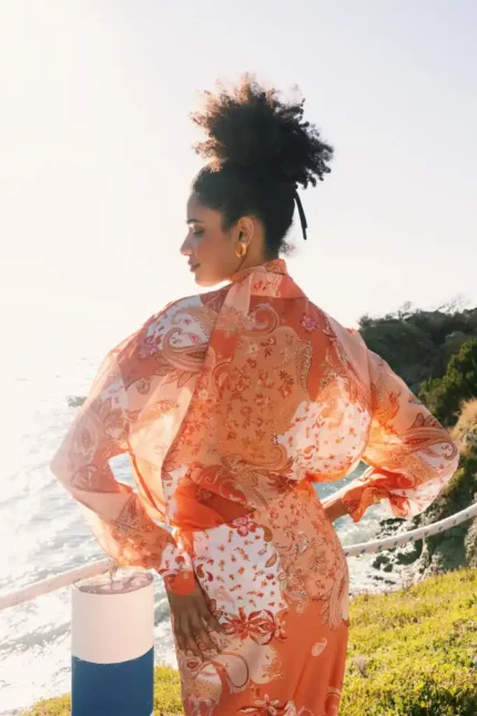 Μακριμάνικο Amber Shirt από Mersevi, ιδανικό για κομψές εμφανίσεις. - View 2