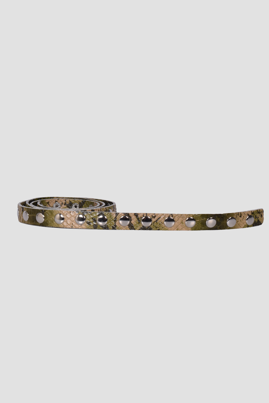 Η ζώνη Skin Snake Belt Khaki της Studio 83, σε απόχρωση χακί, ιδανική για κάθε εμφάνιση.