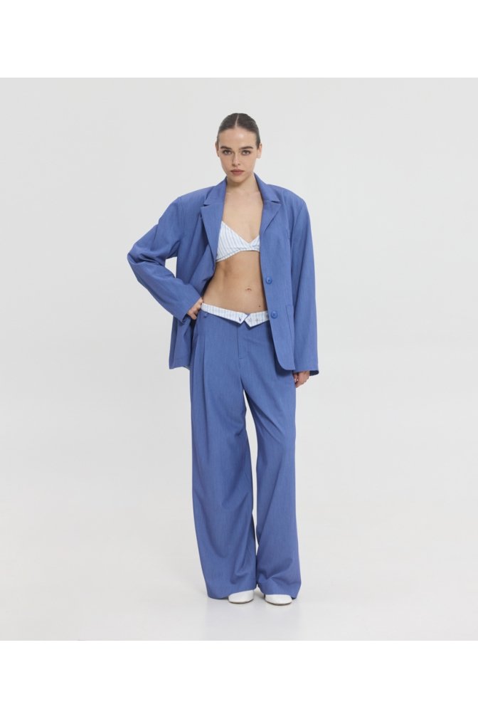 Μακριά παντελόνα Lisa Pants της Sunsetgo, ιδανική για κομψές εμφανίσεις, στο Felicia Concept στα Χανιά.