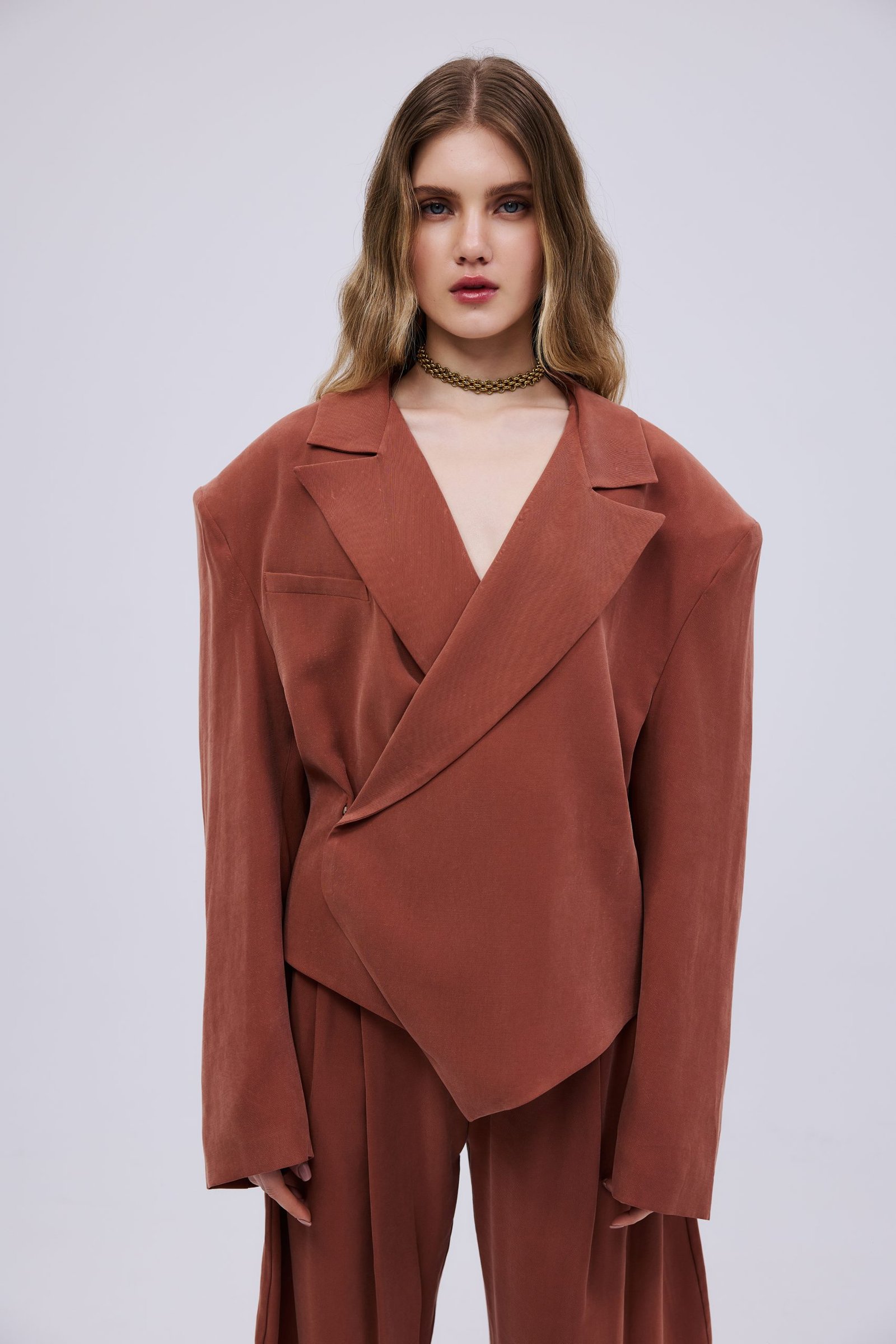 Γυναικείο μπλέιζερ Twill Blazer Ecai από Studio 83, κομψό και μοντέρνο, σε υπέροχη γραμμή.