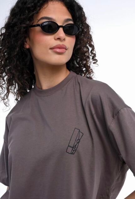 Wanderlust | grey Polaroid T-shirt