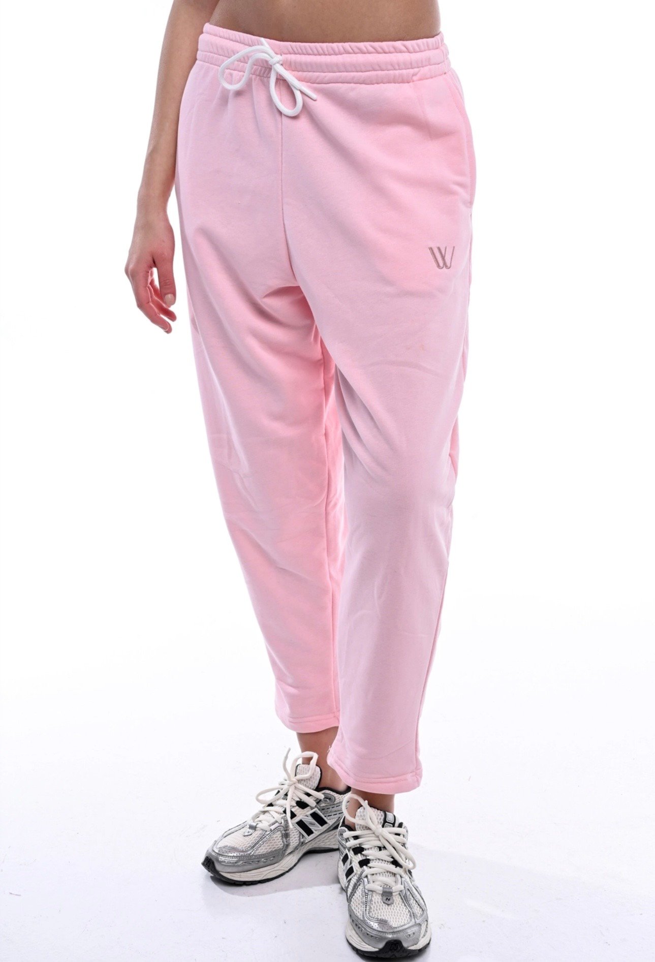 Wanderlust | Pink Barrel Pant - Ροζ, φαρδύ παντελόνι από την Wanderlust, ιδανικό για στυλ στην Chania.