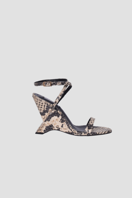 Γυναικεία παπούτσια Studio 83 Polygonic Heels Snake White & Black σε λευκό και μαύρο, με σχέδιο φιδιού.