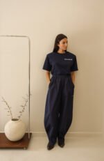 Inna Manoli | TECHNICAL GABARDINE BARREL PANTS BLUE - Image 2