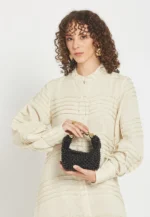 Be sunset | Coralina Black Handbag - Image 2
