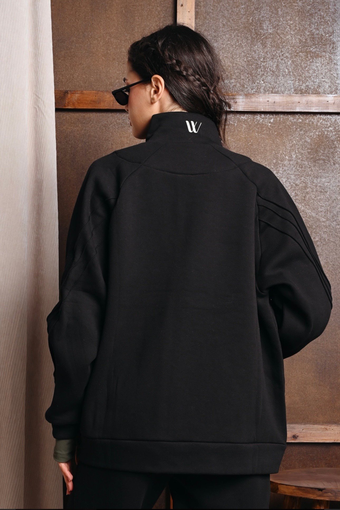 Wanderlust | W sweat jacket black
